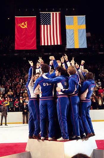 1980MiracleTeam's tweet photo. We can’t let #FlagDay go by without a huge shout out!  We’re so very proud to wear the Red, white and blue and represent our country and our flag! 🏒🏅🇺🇸 #miracleonice #80miracleteam #proud #FlagDay2019 r https://t.co/b38zp7JAh6