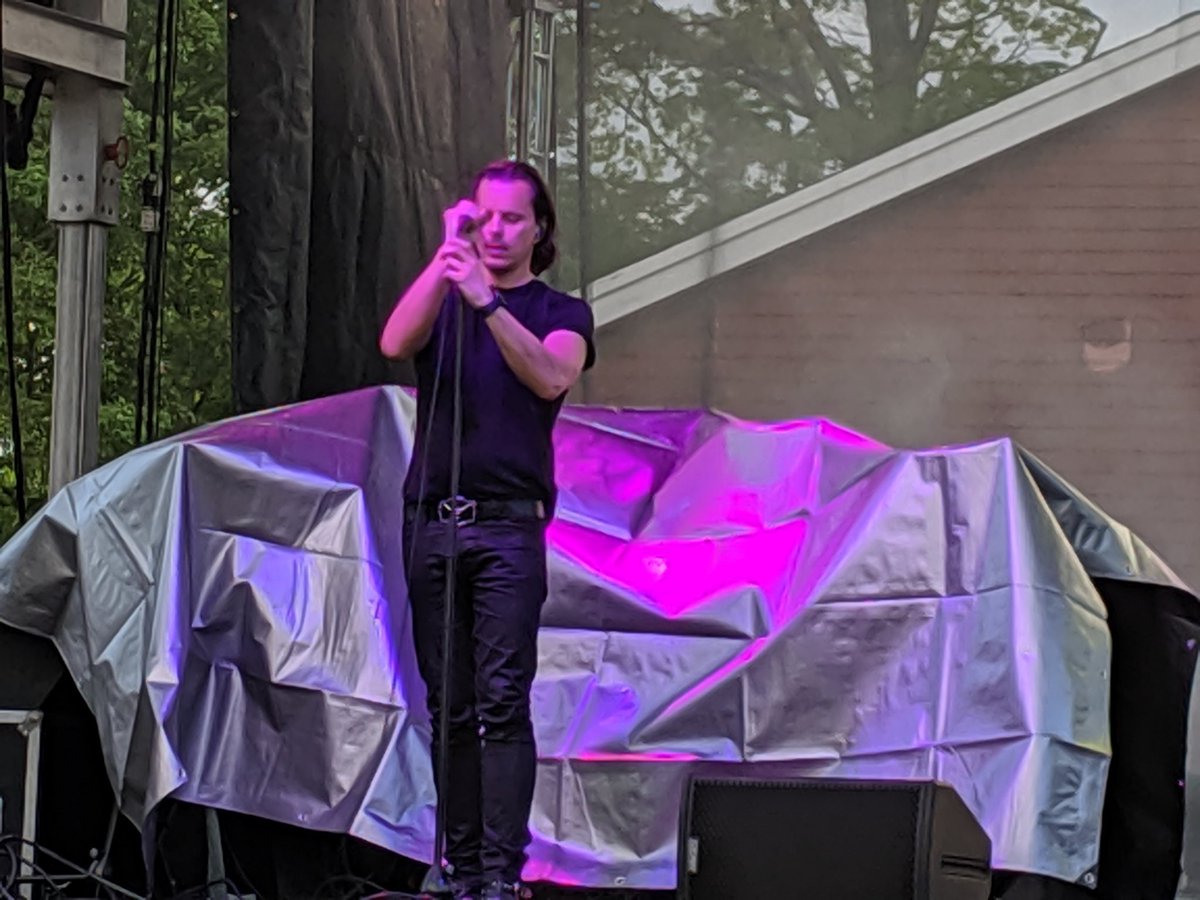 MandyWorden's tweet photo. All Hail the Silence and Men Without Hats, waiting for Howard Jones at Savage Oaks Winery https://t.co/RelhuWe1iz