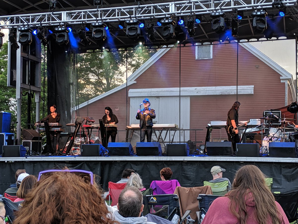 MandyWorden's tweet photo. All Hail the Silence and Men Without Hats, waiting for Howard Jones at Savage Oaks Winery https://t.co/RelhuWe1iz