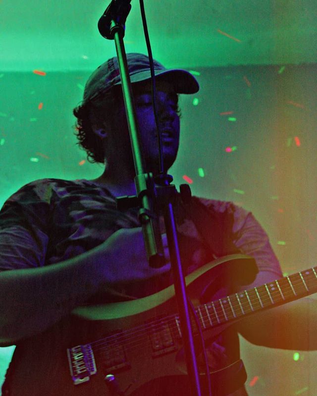 losvule's tweet photo. Ya queremos que puedan escuchar #MarDeHumo 🌅
Pendientes a lo que viene 🤞🌚
.
.
.
.
.
.
.
#vule #MDH #rock #indiemusic #livemusic #mexico🇲🇽 #latino #psychedelic #acid #lsd #newmusic #album https://t.co/C10FVZkS3s https://t.co/XDZGrfbNXd