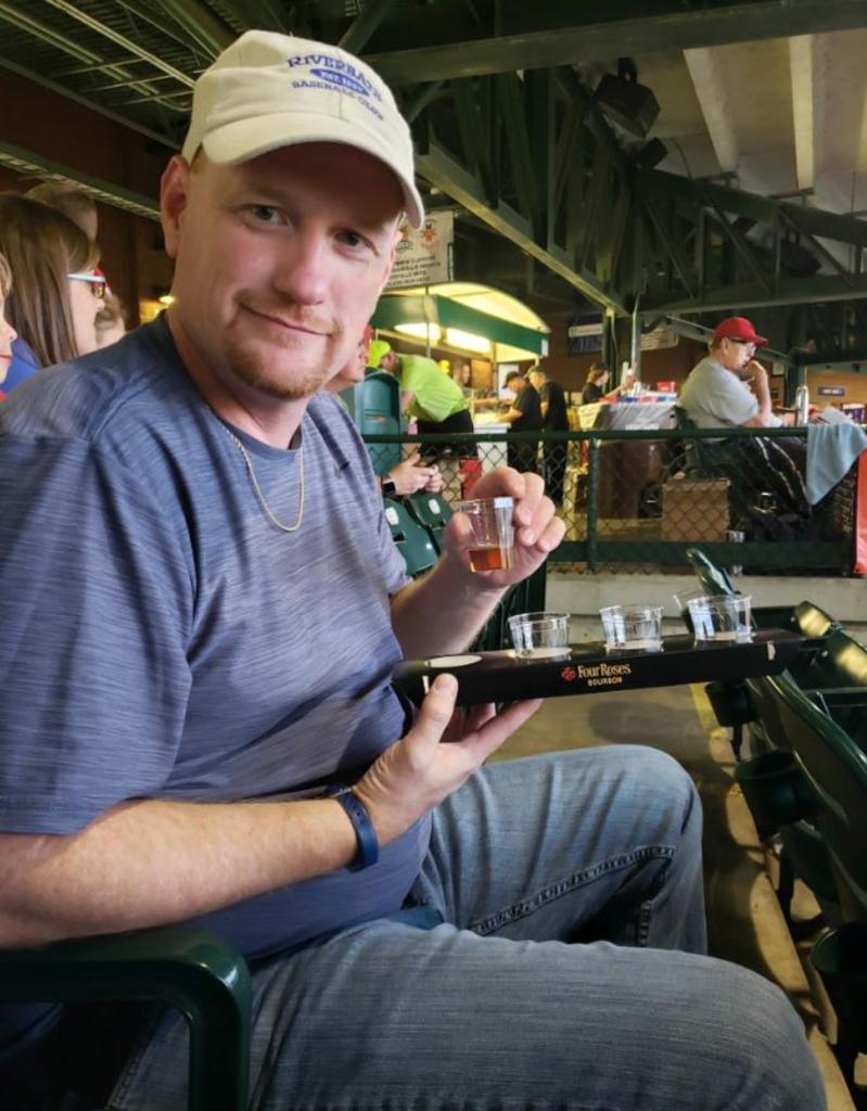 AvgJsportsfan's tweet photo. Tyler got what he wanted tonight and so did I. @LouisvilleBats @4RosesBourbon #BuddyBat #BatsWin #20atSlugger https://t.co/NOOgElqcFn