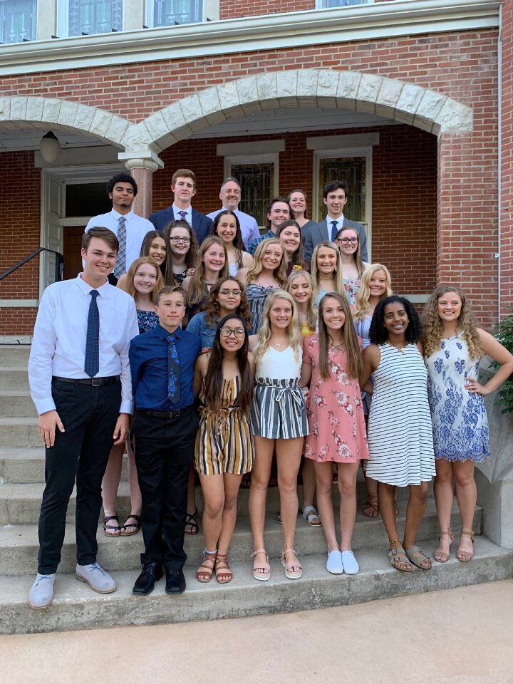 burkemma16's tweet photo. council S 🤩 @MASCstuco #fulton19 https://t.co/nCoByY12DS