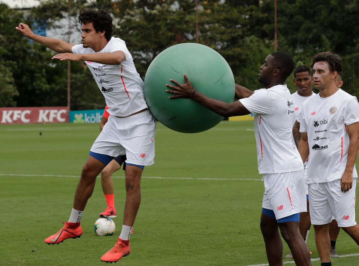 #DaleSele #DaleDuro 🇨🇷🆚🇳🇮 ⚽️ #GoldCup