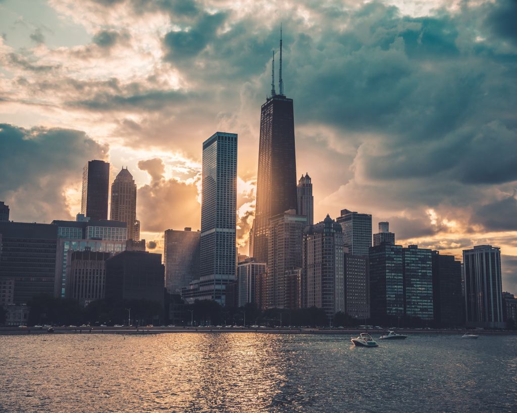 TheCozyHome1's tweet photo. Check out what is going on in Chicago this weekend! https://t.co/GzGjEm9oFH https://t.co/dsCz9zpyaK
