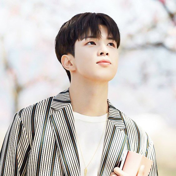 sc0808s's tweet photo. #엔플라잉_보정 #엔플라잉 #엔플라잉_유회승 https://t.co/QnjwLxGi6n