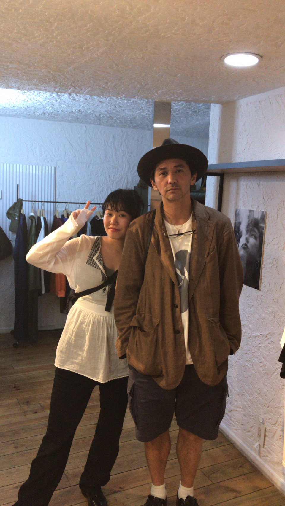 Bin En Twitter ついに本日からスタートする吉村界人 ヨシノハナ The Nerdys Man In The Mirror 昨夜は多くの業界の方々にお集まり頂きました ファッションから映画 ドラマそして音楽シーンに精通する俳優村上淳さんも若い二人の才能や人間性に魅了された1人 貴重