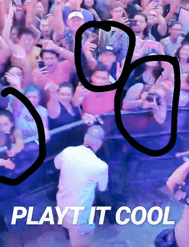 Salimos en las historias de @steveaoki xD https://t.co/jIxvOqrVH2