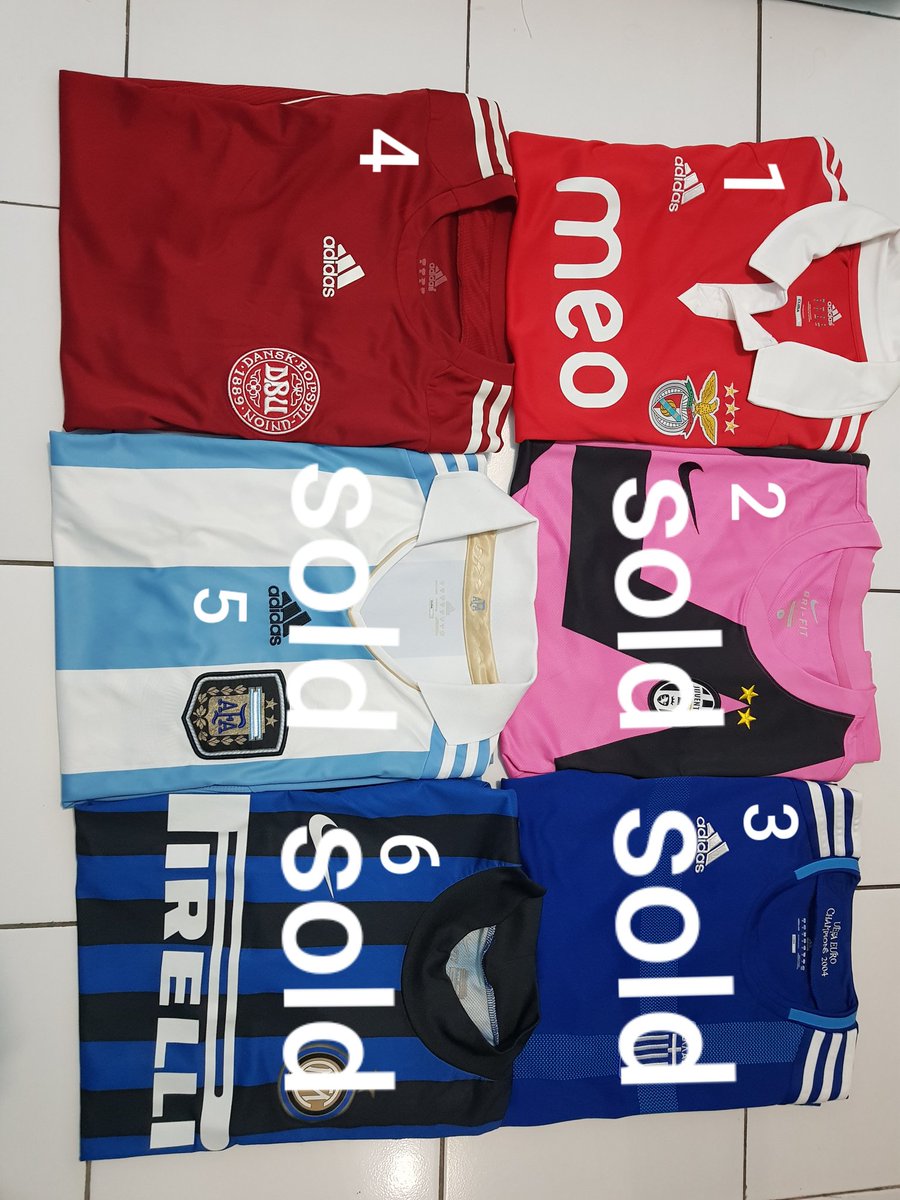 leo_christanto's tweet photo. #jerseysforsale @Jerseyforum 

1. Benfica 12/13 home MINT L
    250k exc ongkir. 

4. Denmark 08/10 formotion LS
    8.5/10 VGC
    Tag pudar
    XL
    200k exc ongkir

Leo: +61452542654
Jak-Bar https://t.co/A4gohJ35wG