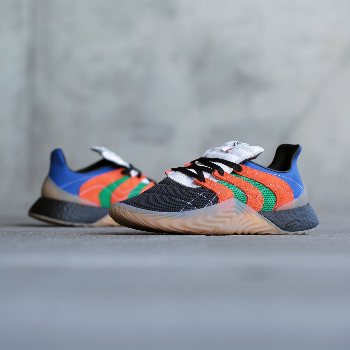 Exponer radioactividad Cabaña BAIT в Twitter: „The Adidas Consortium x Sivasdescalzo Sobakov BOOST SVD  has arrived at https://t.co/5tur2hwo8S. https://t.co/xzC1lhenEI“ / Twitter