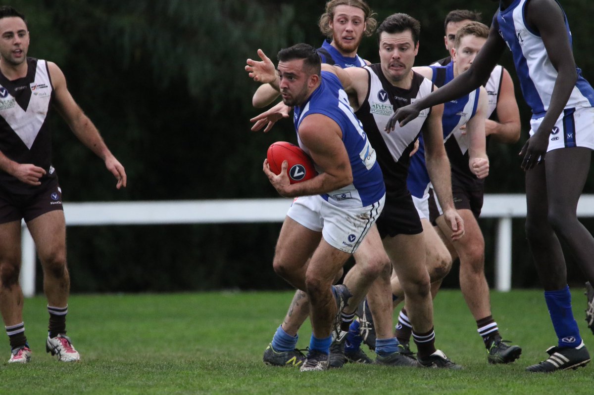 Great game of 2nds footy here at Chelmsworth Park. <a href="/OIGFC/">Old Ivanhoe Grammarians Football Club</a> too good for us in the end, winning 12.9 to 9.4 <a href="/VAFA_HQ/">VAFA</a>