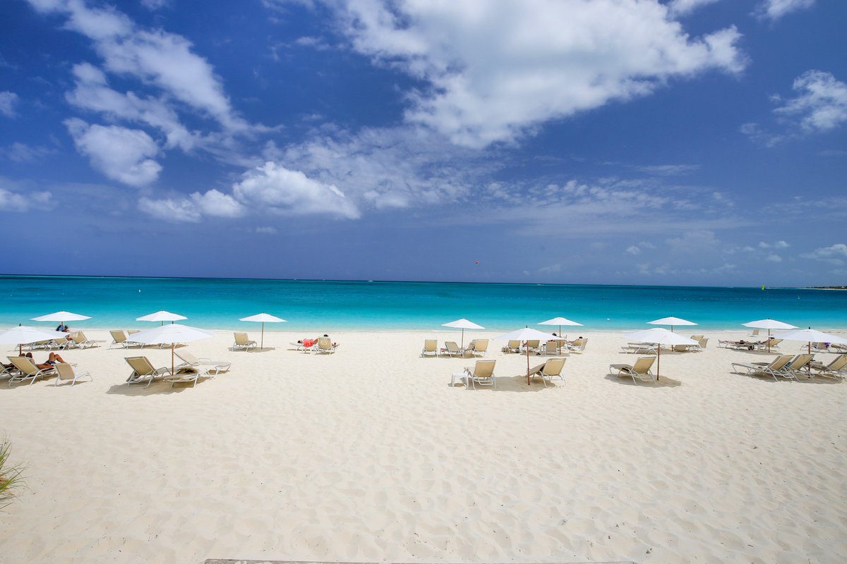 "Buy in TCI" - Graham Canham Coldwell Banker TCI tweet media
