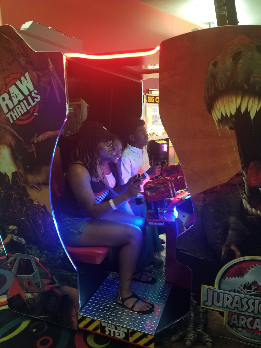 IntisarKH's tweet photo. @CRHSRedWolves having fun @OrangeCoSchools Project Graduation 2019 https://t.co/u8WZTI2Sun