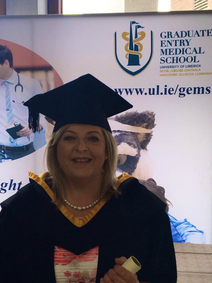 J_O_Hara's tweet photo. Reflecting on the past seven days. What a week!! #graduation #QAM #professionalcelebrations #family https://t.co/3MkMBse6Lh