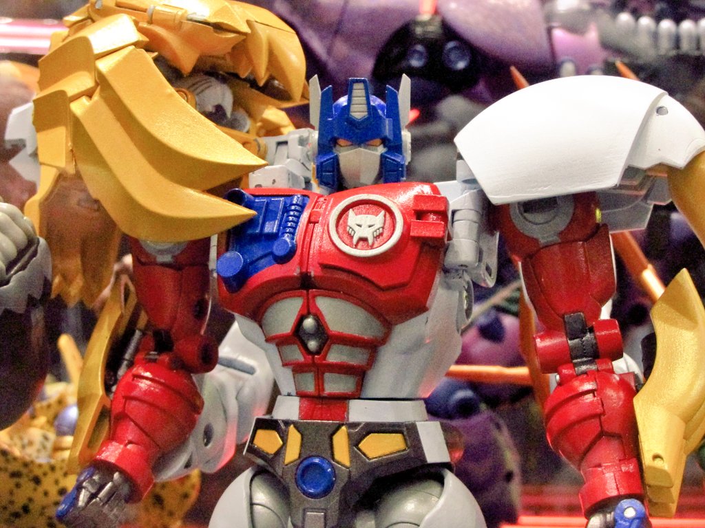 tfw2005's tweet photo. Takara-Tomy’s next Beast Wars Masterpiece is Lio Convoy https://t.co/HUkoASj9oG https://t.co/Gbd2Z39IPe