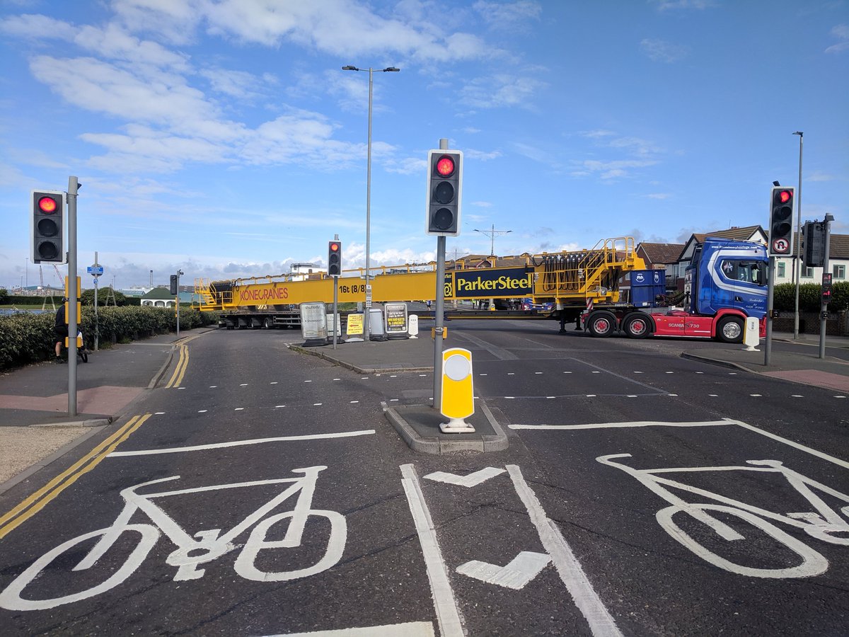 SouthCoastBikes's tweet photo. Busy morning down on the port #trafficjam https://t.co/Ruf2va20LR