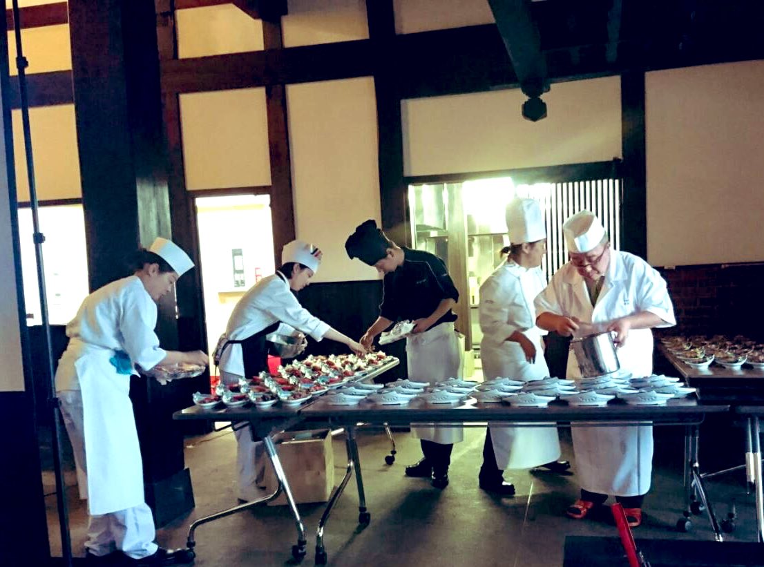 yukyuzan_eiyo's tweet photo. pass the smile project...
#ChefooDo #食育 #次に続く世代のために https://t.co/Fw8omdxMcI
