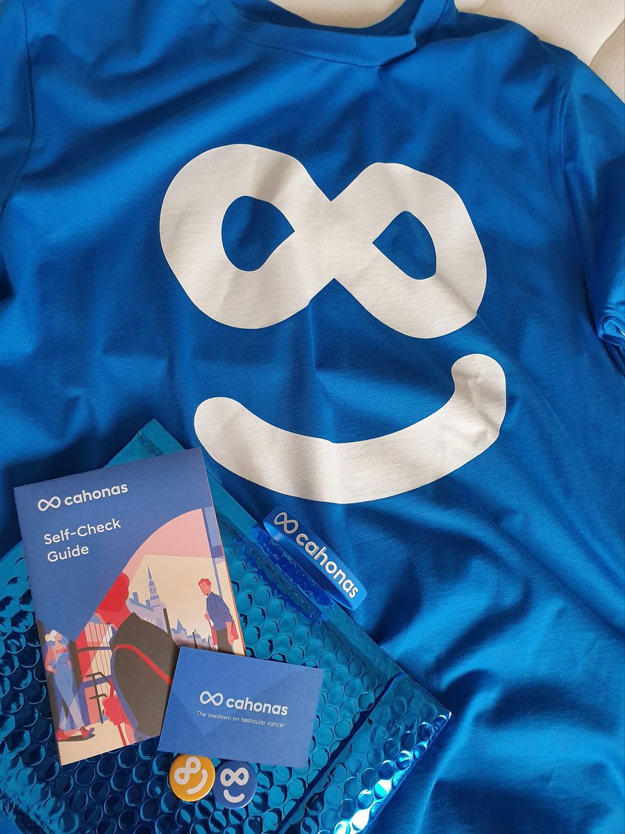 SharmL's tweet image. Loving my shiny blue ballsy delivery 💙 Thank you @CahonasScotland @RitchieMarshall #CheckOneTwo #testicularcancerawareness
