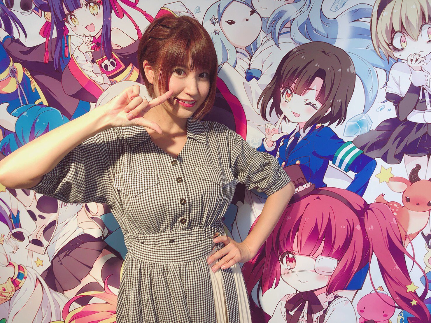 原奈津子だよ 雨の日って半目になりがち 邪神ちゃんドロップキック 橘芽依 T Co H3hdjcavba Twitter