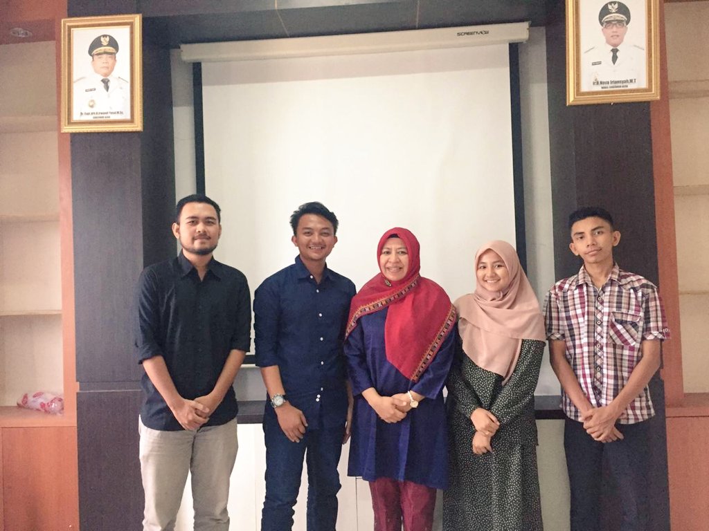 winasw1's tweet photo. Public Speaking Class for cIPYs  @pcmiaceh https://t.co/NE0GENUjqz