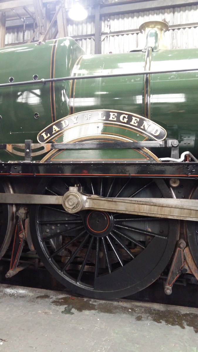 175OxfBranch tweet media