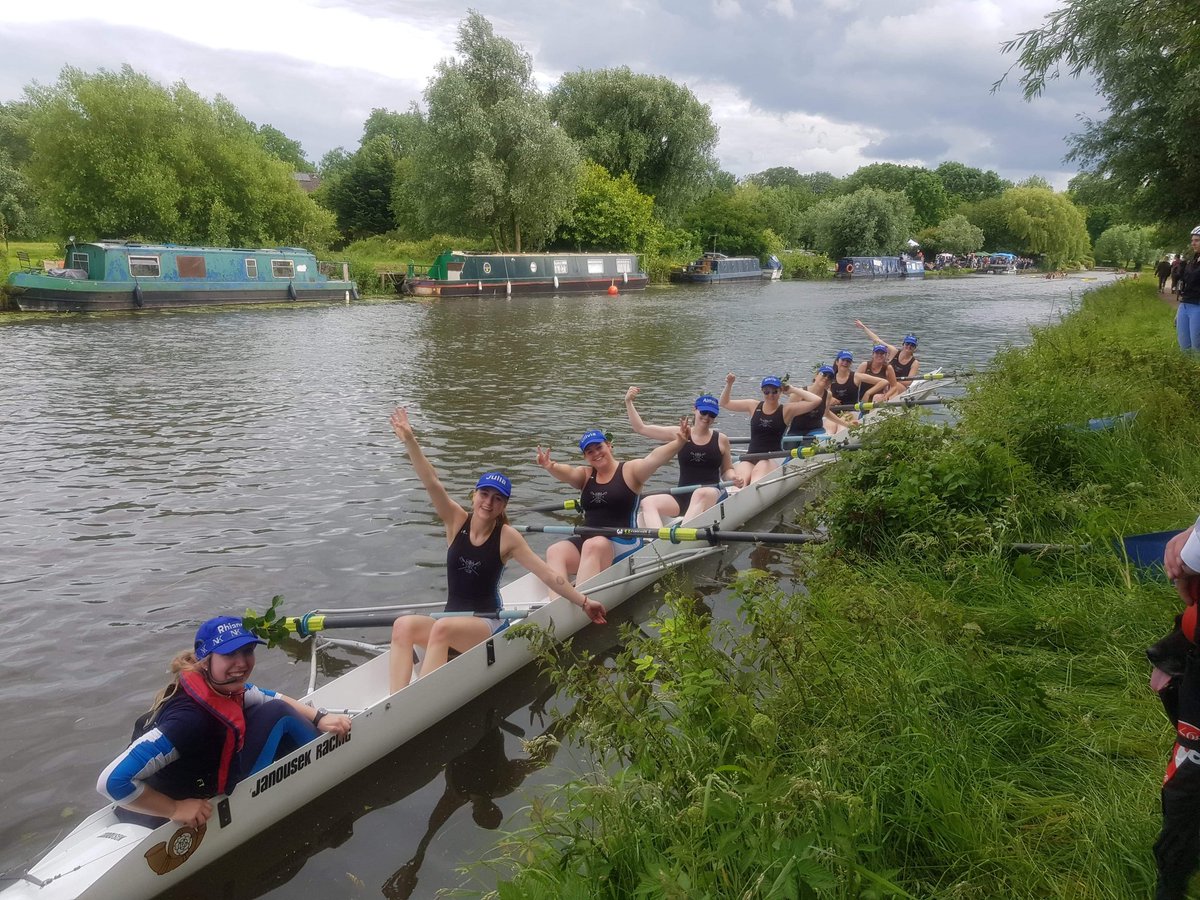 LucyCavBC's tweet photo. W2 entered div 3 yesterday after rowing over as head of div 4 &amp; racing as sandwich boat, bumping Clare W3! An amazing day for the crew who will be looking at securing their place today at 2pm! Don't miss their race, get down to the river and cheer them on! @LucyCavColl #maybumps https://t.co/tJHqtyOkYq