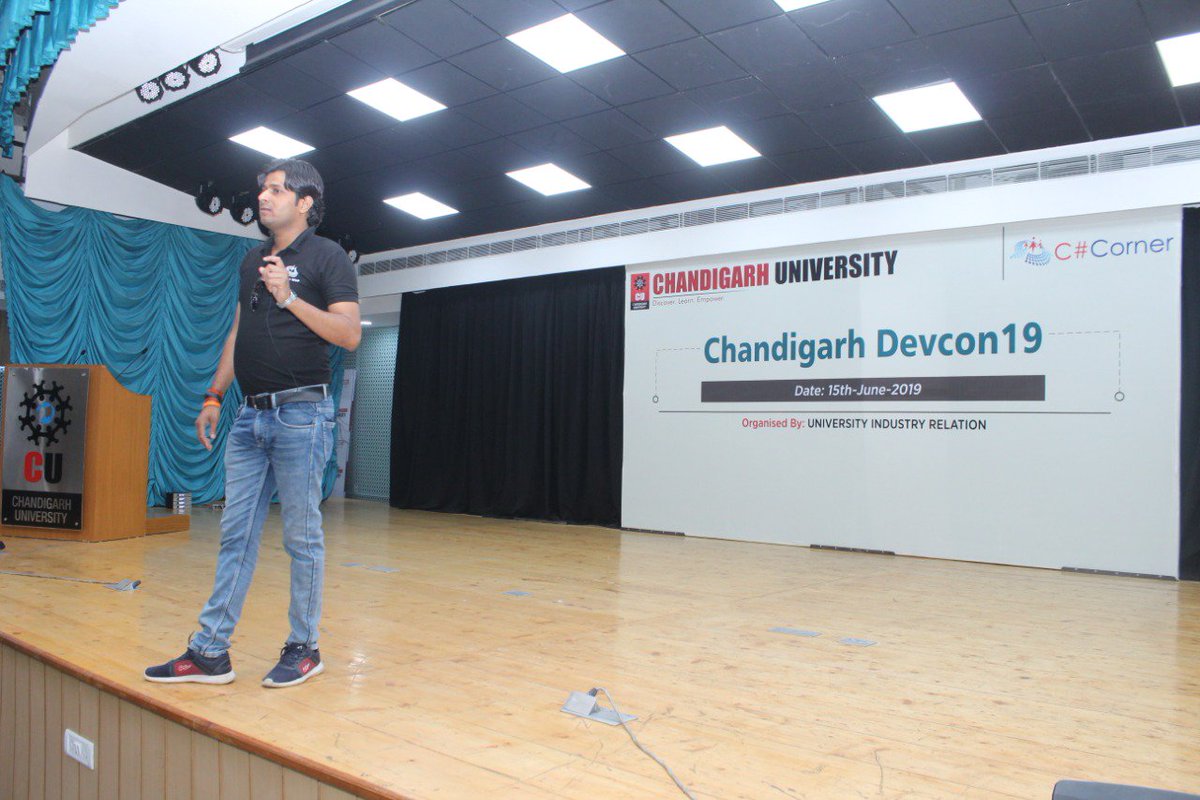 CsharpCorner's tweet image. Welcome back after lunch. @Bikeshsrivastav on stage speaking on #Azure at @CsharpCorner #ChdDevCon19! chandigarh.c-sharpcorner.com cc @Chandigarh_uni @dbeniwal21