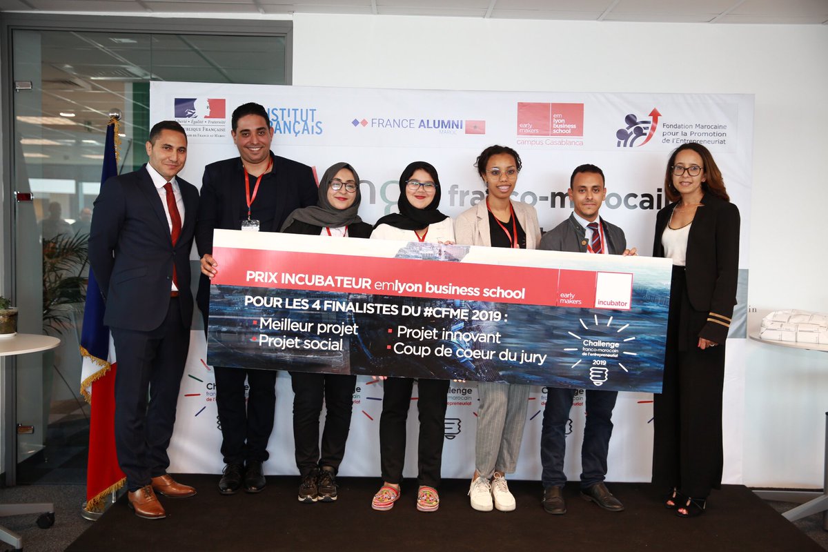 melmahjoubi's tweet photo. Remise des prix du #CFME campus @emlyon_casa :  Coup de cœur du jury, prix #Social, prix #Innovation &amp; meilleur projet ! Bravo à ces jeunes #earlymakers à fort potentiel qui bénéficieront de l’incubation @emlyon_casa pour accélérer leur projet ! https://t.co/cs6xyy6nz9