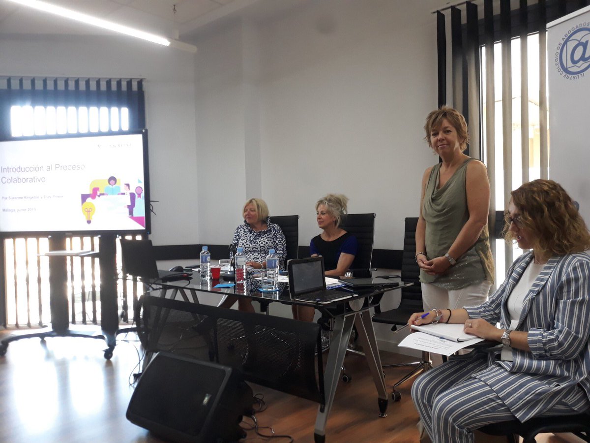 Agradecidos de contar con la Presidenta de los Abogados Colaborativos en Europa  Katia Ziehe de Suiza en nuestra formación en Málaga