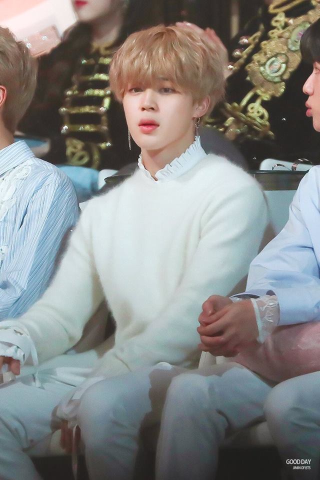 Бтс занимаются. БТС напуганы. Испуганные БТС. Пугающие БТС. Jimin and Honey.