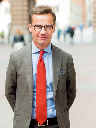 twitrarn's tweet photo. spaning: petter stordalen ser ut som ulf kristerssons coola storebror https://t.co/Tt5zqYSKiv
