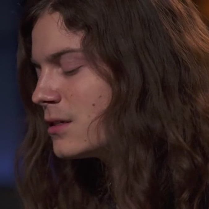 abiel8892's tweet image. #Angel #BØRNS #imagecapture #bornsmusic