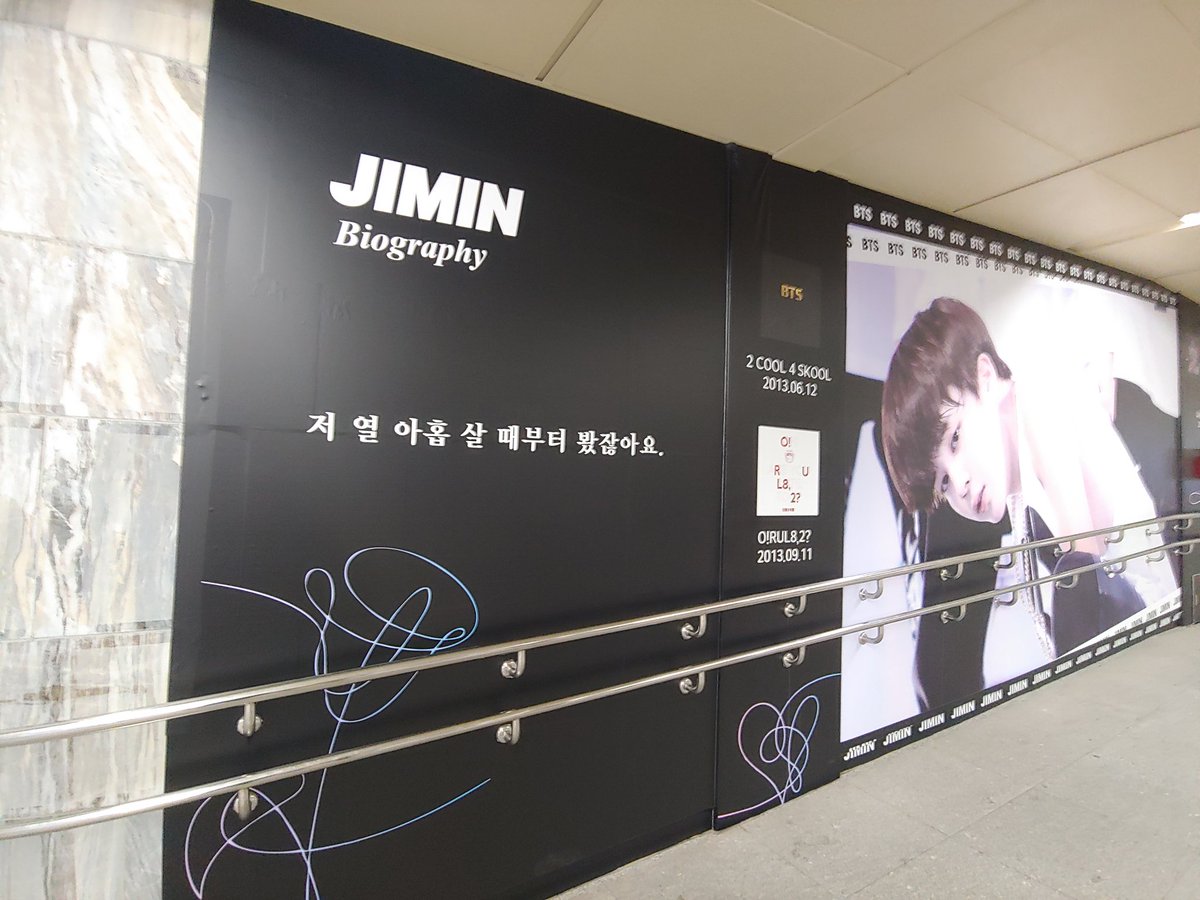 reflection1210's tweet photo. 오늘은 부산💜👍👍👍
지미니형이 꾸기 모자 잡아써ㅋㅋ
부산 팬미팅 기대기대 https://t.co/G2FOvNkVNG