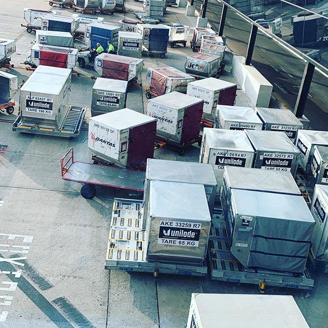 millyandpj's tweet photo. Moving, moving. Travelling in a bubble. Time to touch down. https://t.co/nDL11tVquz https://t.co/I1vUJcFcGd