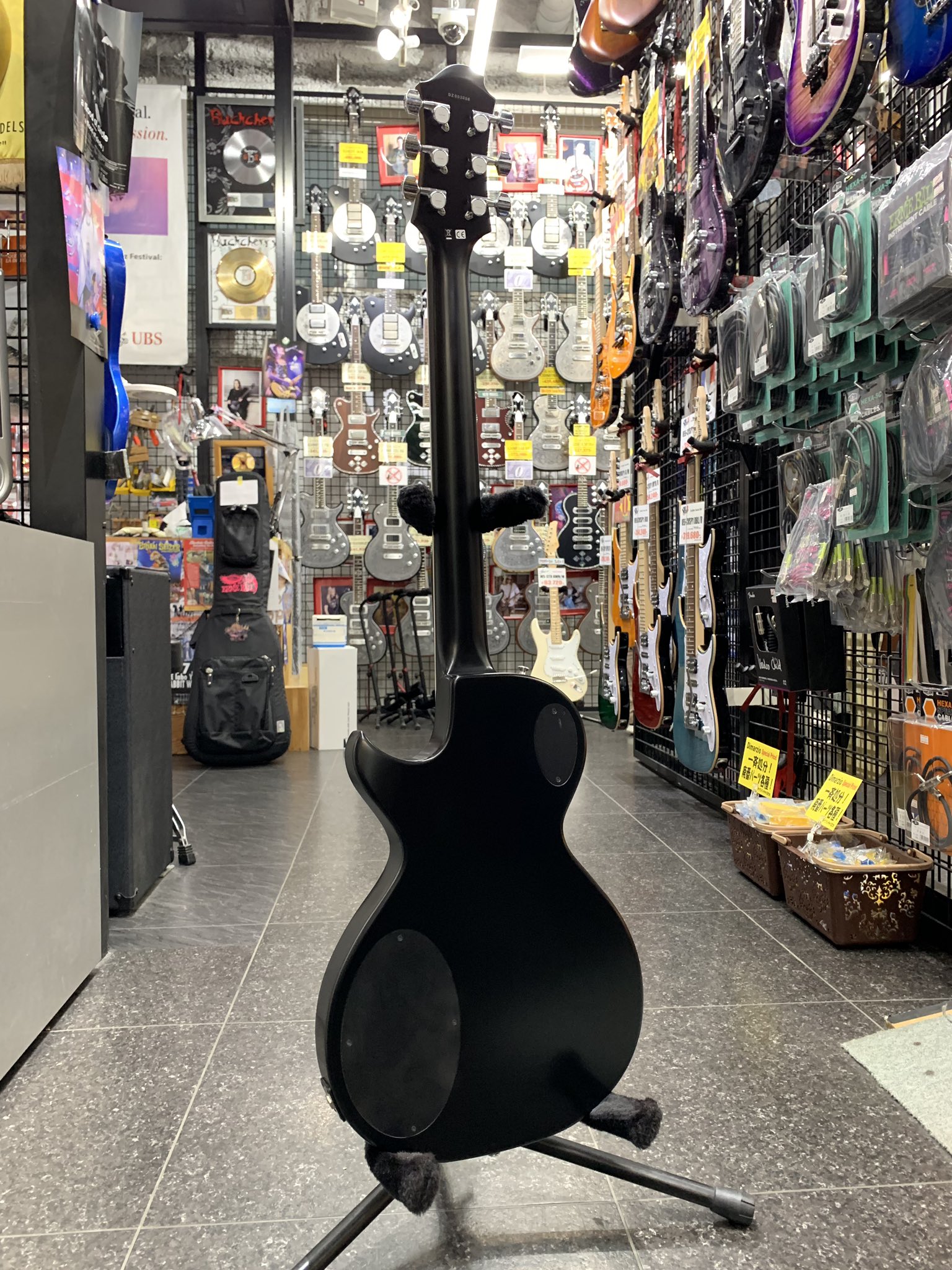 BAND-MAID CAFE特製コルクコースター◆3枚セット◆新品未使用◆非売品 BAND-MAID CAFE特製コルクコースター◇3枚セット◇新品未使用