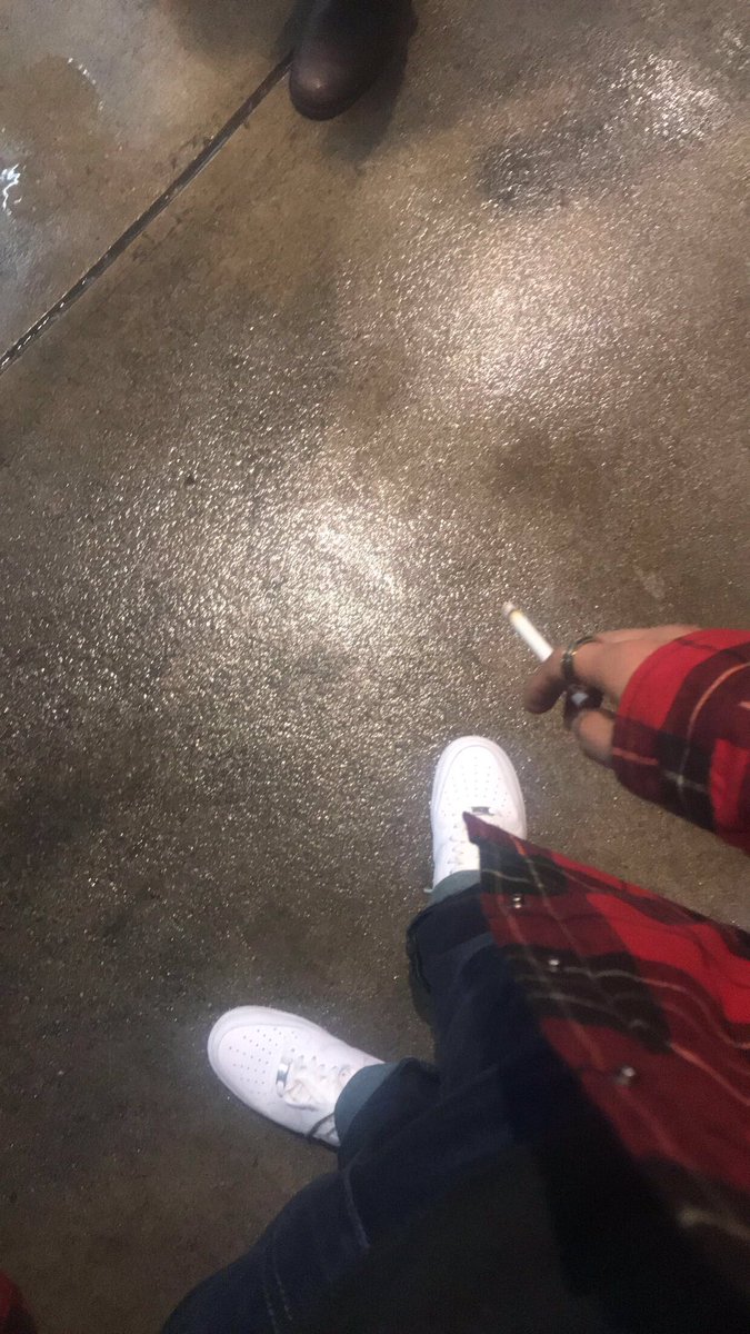 AlphaDomLucifer's tweet photo. Fucking #Fags Waste All my Air. Let me Smoke in piece while I drain you #losers. I am Your god Tiny Lung Cucks 

#findom #hands #smoker #cashmaster #paypig https://t.co/npUZvGhLlZ