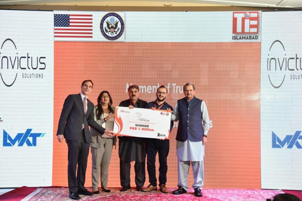 LMKTOfficial's tweet photo. #NanoITSolutions and #APRUSTechnologies from @nic_peshawar, an #LMKT-operated & @IgniteNTF-funded initiative, secured first and third positions in the nationwide competition, #StartupCupPakistan, that had 2,000+ applications. Congratulations to winners! @TiEIslamabad @StartUpCup https://t.co/sQO7IeS1gv