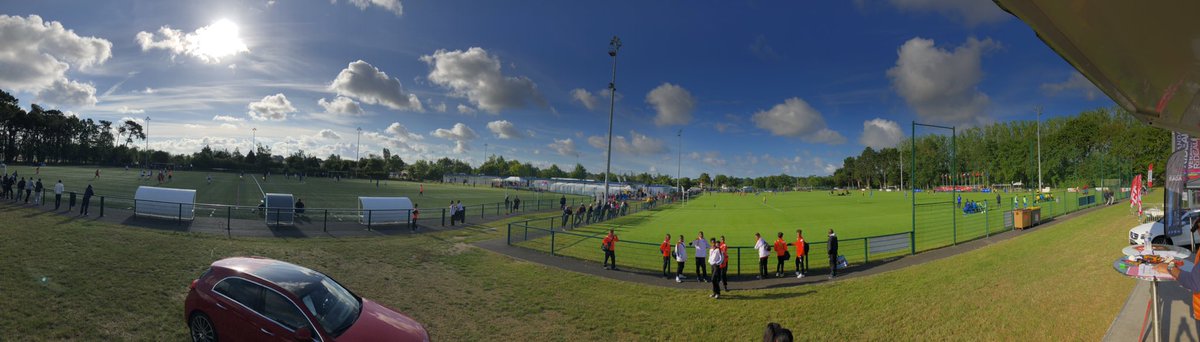 FChallans's tweet photo. ET SOUS LE SOLEIL BIEN ÉVIDEMMENT
#TournoiURame #FCCHALLANS https://t.co/gYNBdDz5Bn