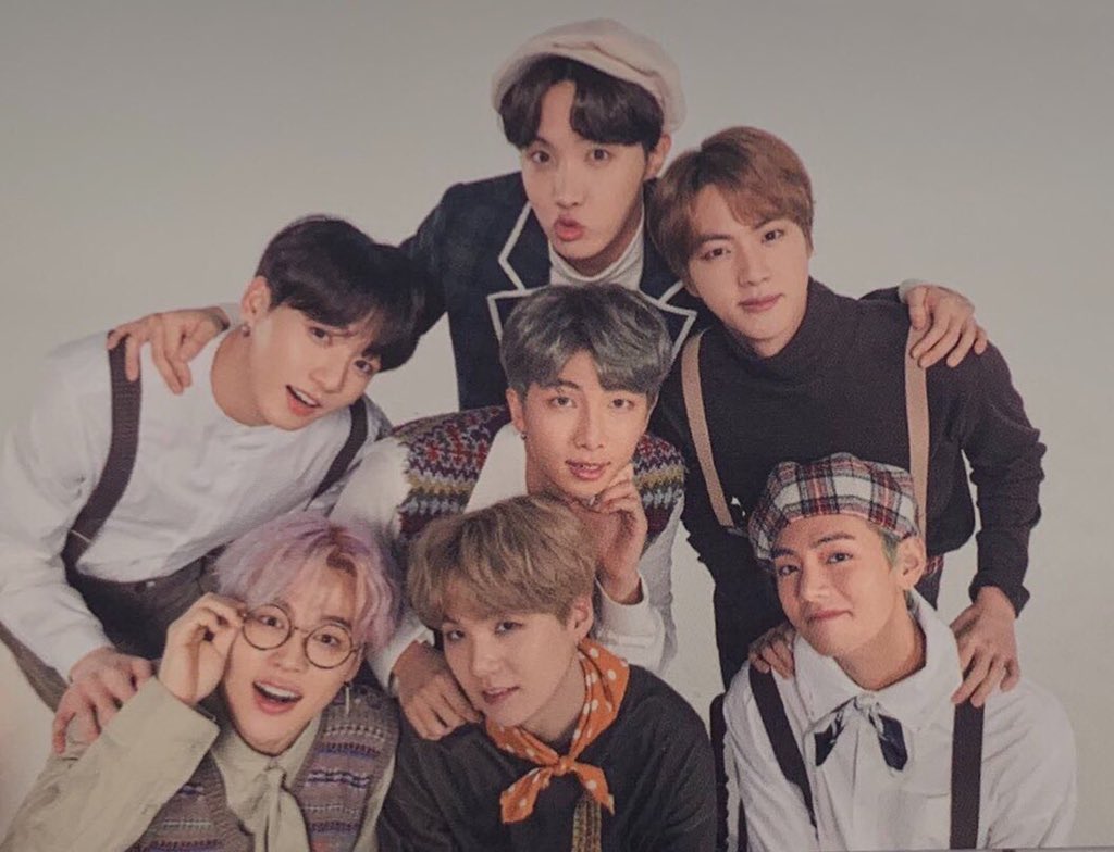 AmberMe254's tweet photo. @yoongolio Bangtan es dueño de mi vida 🥺(no le veo la mentira)💜💜✨ https://t.co/EJEZ56oLQf