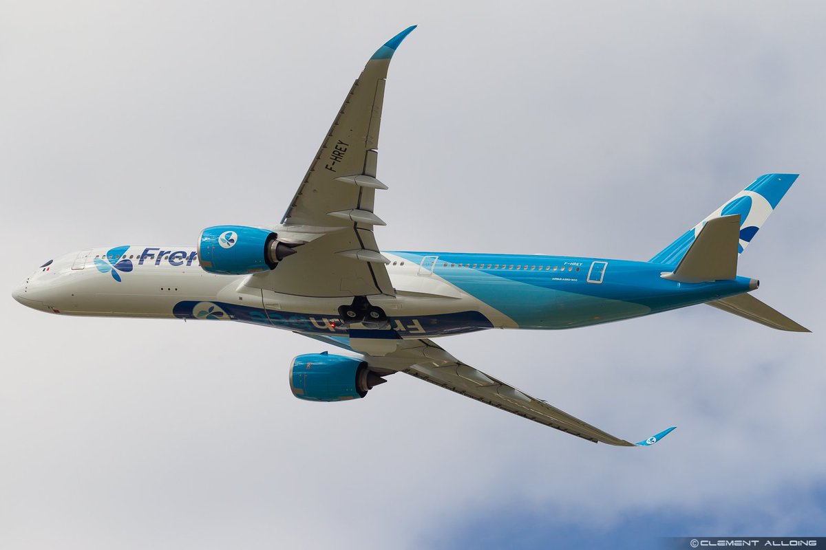 CAlloing's tweet photo. Delivery this week for the third #Airbus #A350 for @flyfrenchbee #FHREY !! What an amazing livery !! #avgeeks #avgeek #Toulouse https://t.co/rRfagSOxWY