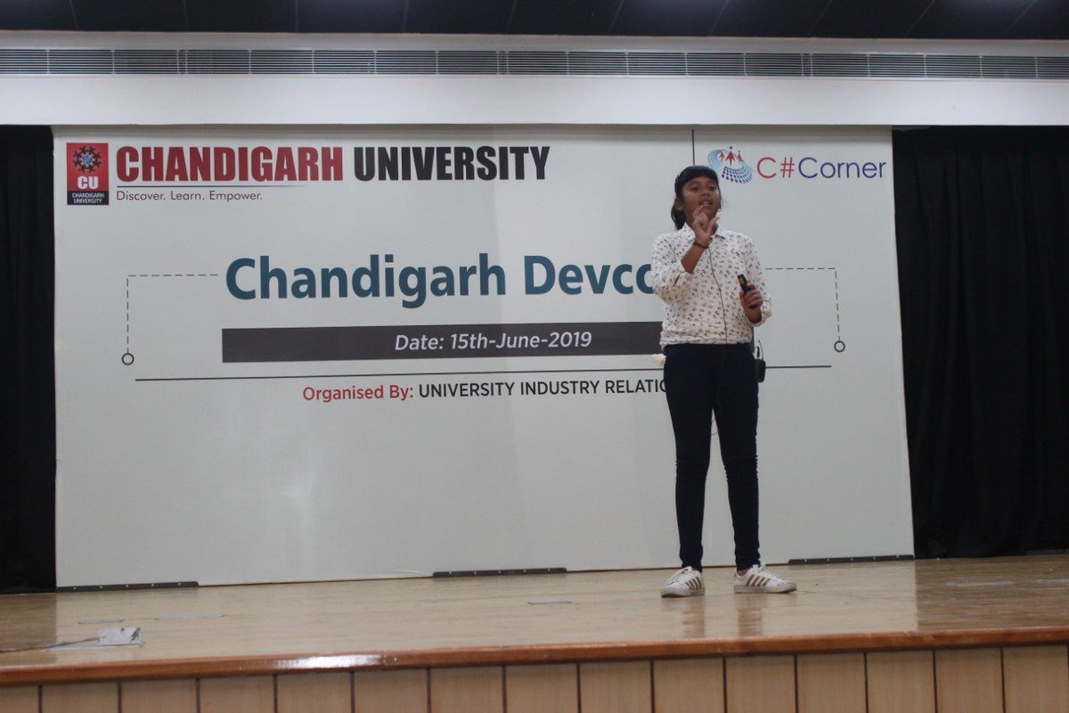 CsharpCorner's tweet image. .@AnshuKu46816208 holds the stage for imparting her knowledge on #Blockchain at @CsharpCorner #ChdDevCon19! chandigarh.c-sharpcorner.com cc @Chandigarh_uni @dbeniwal21