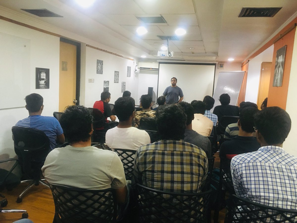 Startups_Club's tweet photo. Session from #Chennai on #MachineLearning in progress with Vivek Srinivasan and with 30+ entrepreneurs having a strong interactive session... #SCMeetings #SCMembers #ScPioneers https://t.co/Wo8Rcq7q1U