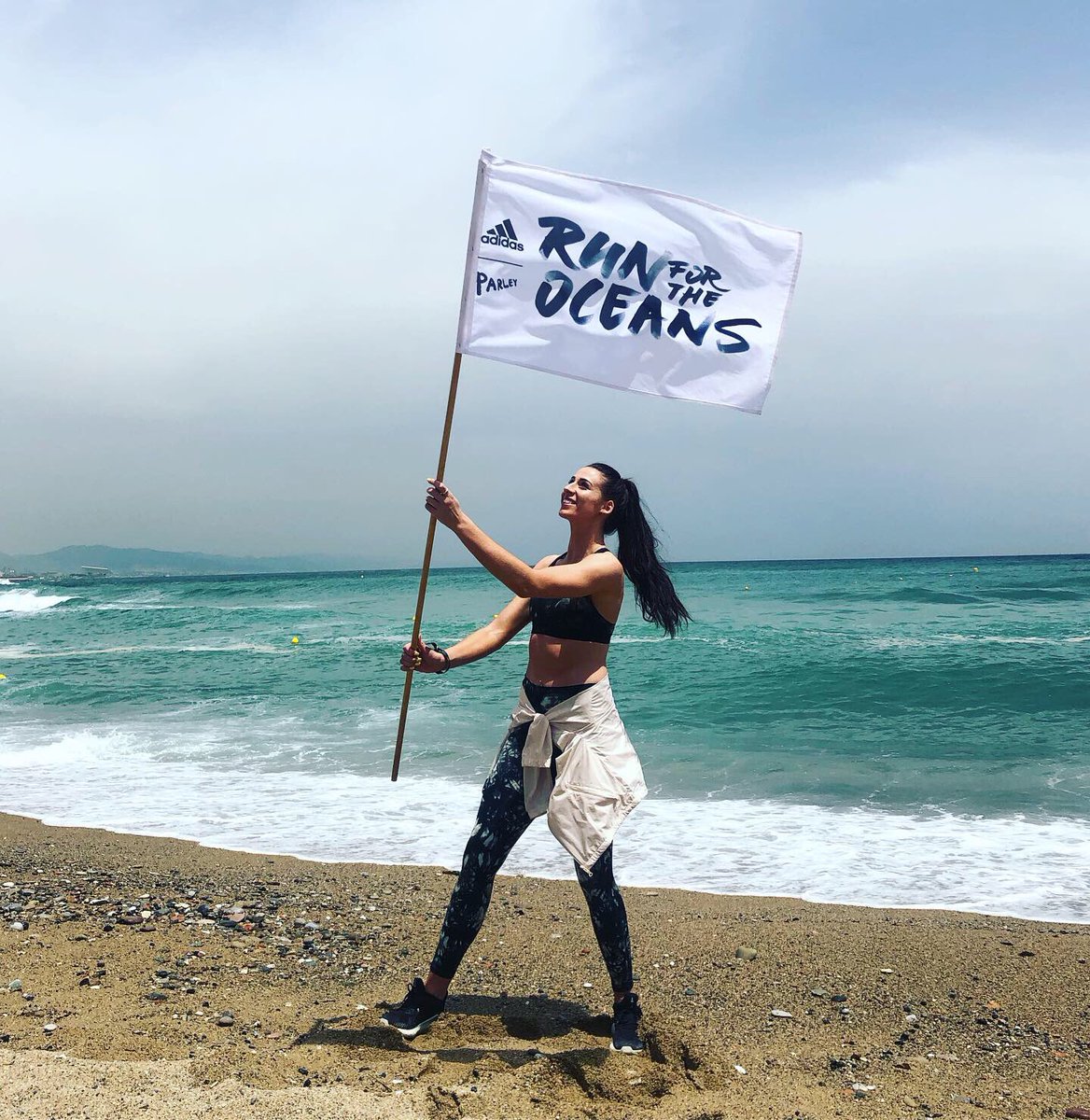 BiancaW_tkd's tweet photo. RUN FOR THE OCEAN 🌊
.
.
@adidasrunning #CreatedwithAdidas #AdidasParley #RunTheOcean 💙 #Barcelona #beach #eventrun https://t.co/WkGRCFNW1y