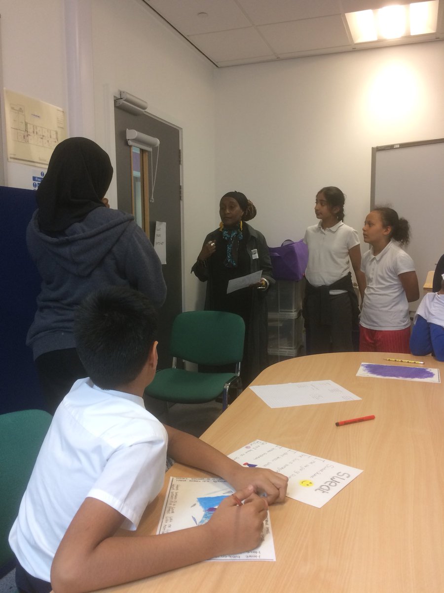MCBFestival's tweet photo. With @PlymouthGrovePS pupils yesterday @Malikabooker working with young poets who will be performing this afternoon 4pm at the #BiggerBookBash https://t.co/wwbUsqtCvp
