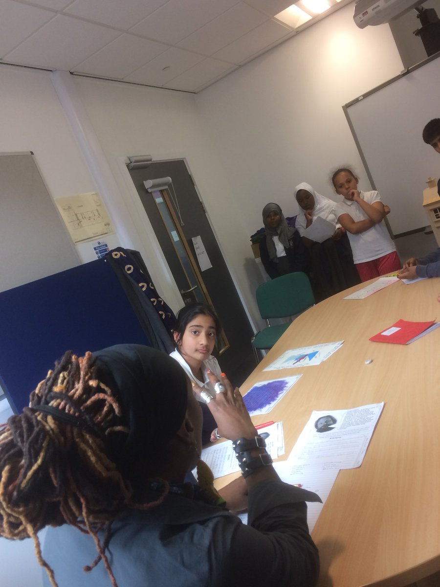 MCBFestival's tweet photo. With @PlymouthGrovePS pupils yesterday @Malikabooker working with young poets who will be performing this afternoon 4pm at the #BiggerBookBash https://t.co/wwbUsqtCvp