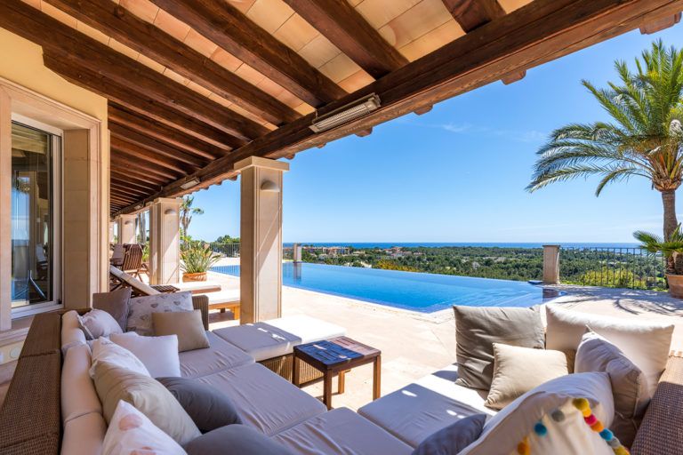 Die Balearen haben sich neben den Kanaren zu einem bedeutenden europäischen Auswanderziel etabliert. Lesen Sie mehr... porta-mallorquina.de/blog/ibiza-mal…

#realestate #portamallorquina #portamondial #dreamhome #mallorca #ibiza #menorca #pool #sunlight #summer #beach #baleares