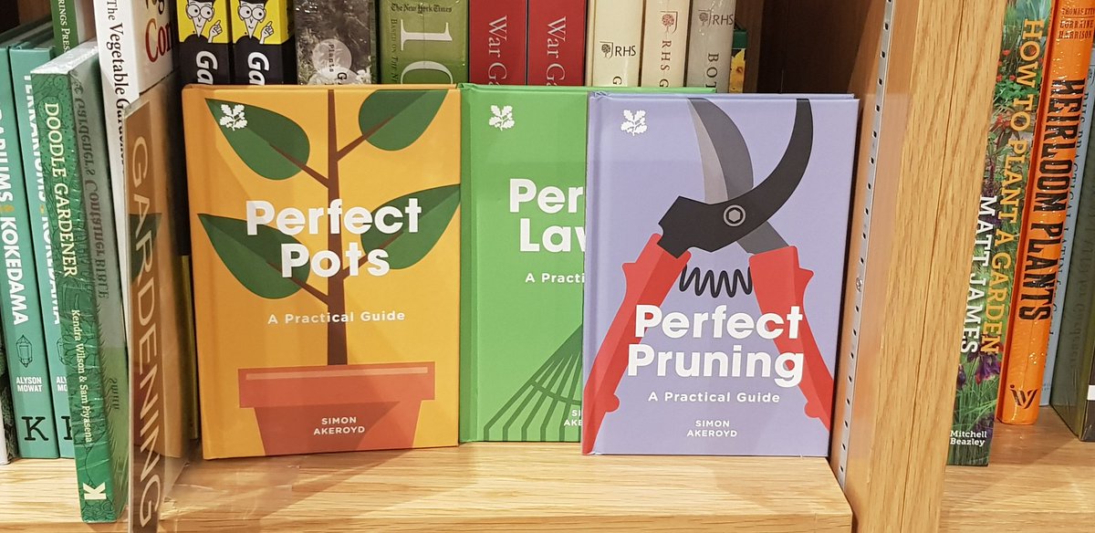 SimonAkeroyd's tweet image. Lovely to see my three latest gardening books for sale in a book shop in Dubai. 

Thanks to my good friend @BotanicalValues for the pic. 
#PerfectPruning
#PerfectLawns
#PerfectPots