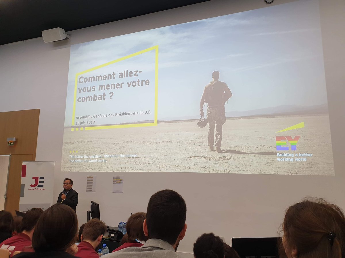 JuniorEwebbi's tweet photo. Aujourd’hui, l’Assemblée Générale des Présidents de la @cnje accueillie par @iesegconseilp à Paris La Défense 🏙
En image, l’intervention d’@EYRecrute. Le moment de détente a été apprécié mais surtout leur soutien et le mentorat dont a fait part @frederichuynh 😊

#AGPJUIN19 https://t.co/qhVH0sVHap