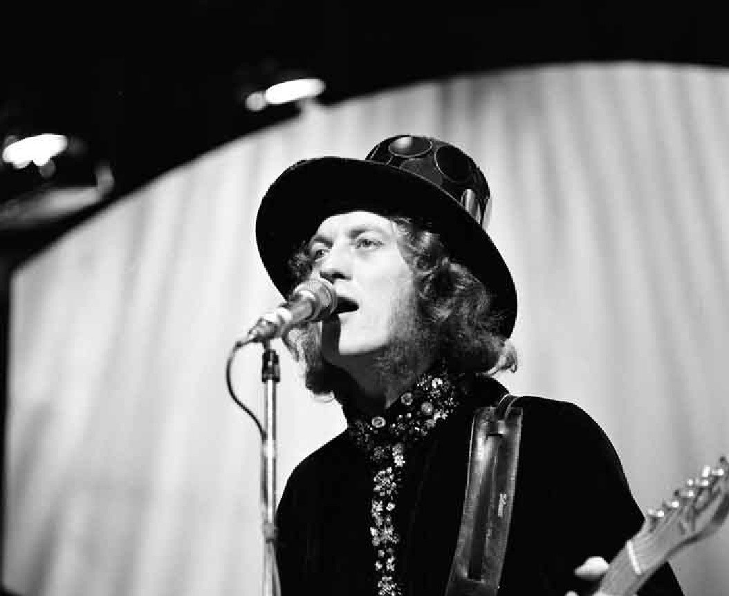 Happy Birthday to Slade singer songwriter Noddy Holder, born on this day in Walsall, Staffordshire in 1946.    