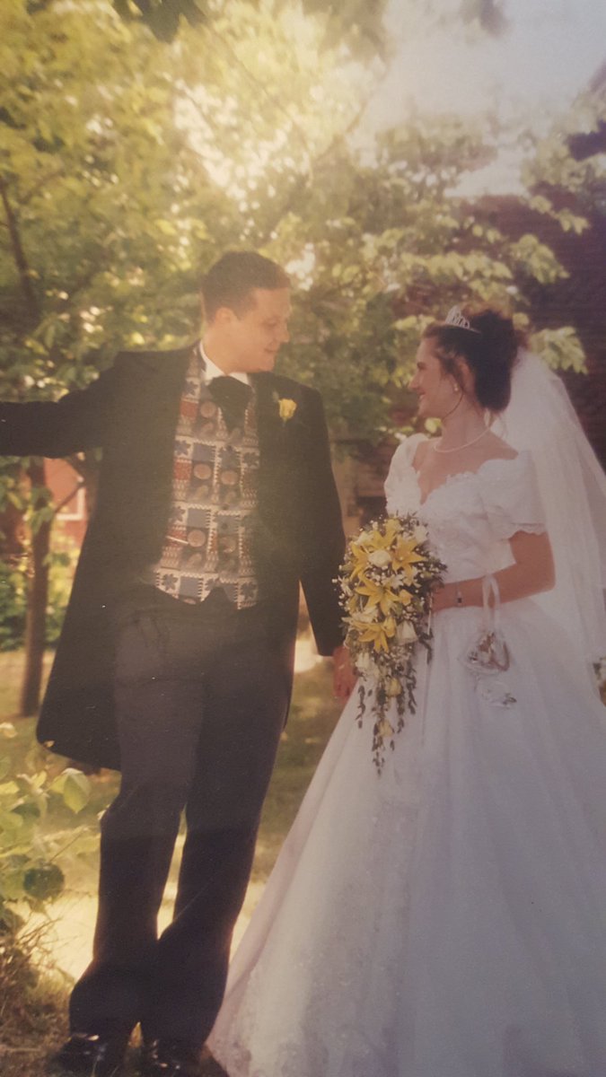 mark_sollis's tweet photo. Happy anniversary @wsollis 23 years ago today England 2-0 Scotland looking forward to a great day with @sid_sollis and the family xx https://t.co/te0h31El68
