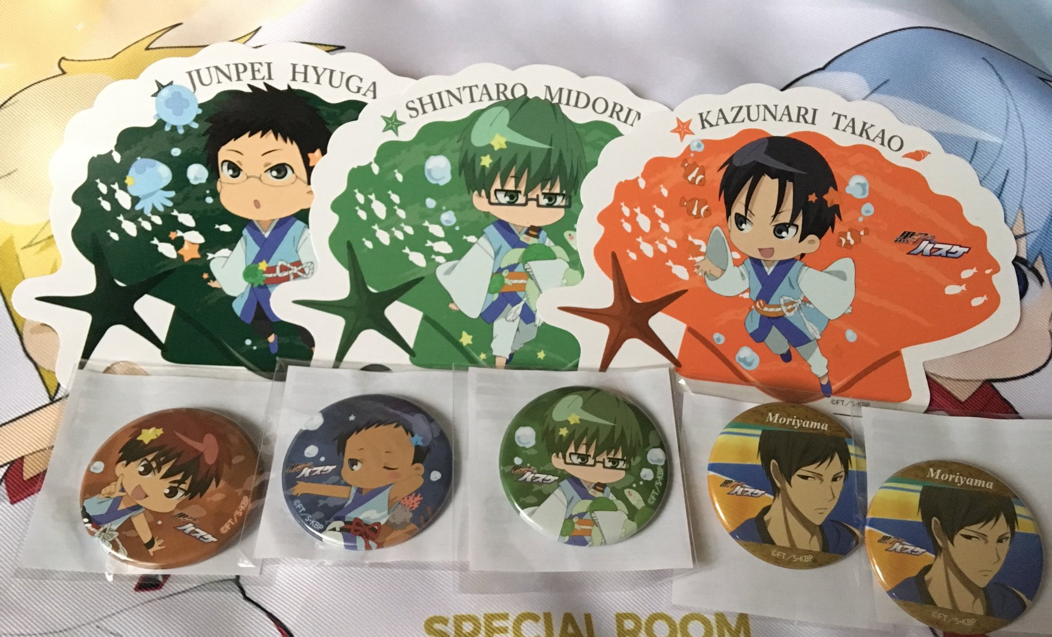 ことゆき 交換 譲渡 黒子のバスケ 黒バス ナンジャタウン ラリーゲーム 貝殻集め 泡玉巨大ガラポン 譲 缶バッジ森山賞2 ガラポンd賞火神 青峰 緑間 イラストシート日向 緑間 高尾 求 黄瀬 黒子or 定価 6 16池袋スイパラ ナンジャ